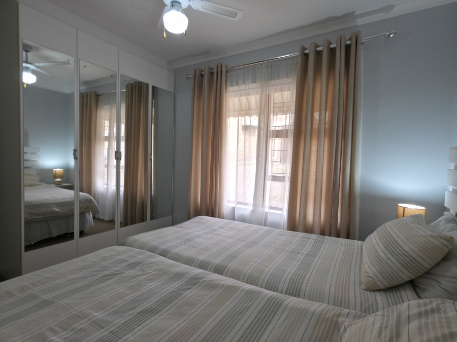 3 Bedroom Property for Sale in Wavecrest Eastern Cape